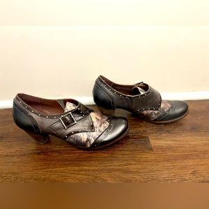 L'ARTISTE BARDOT SHOES